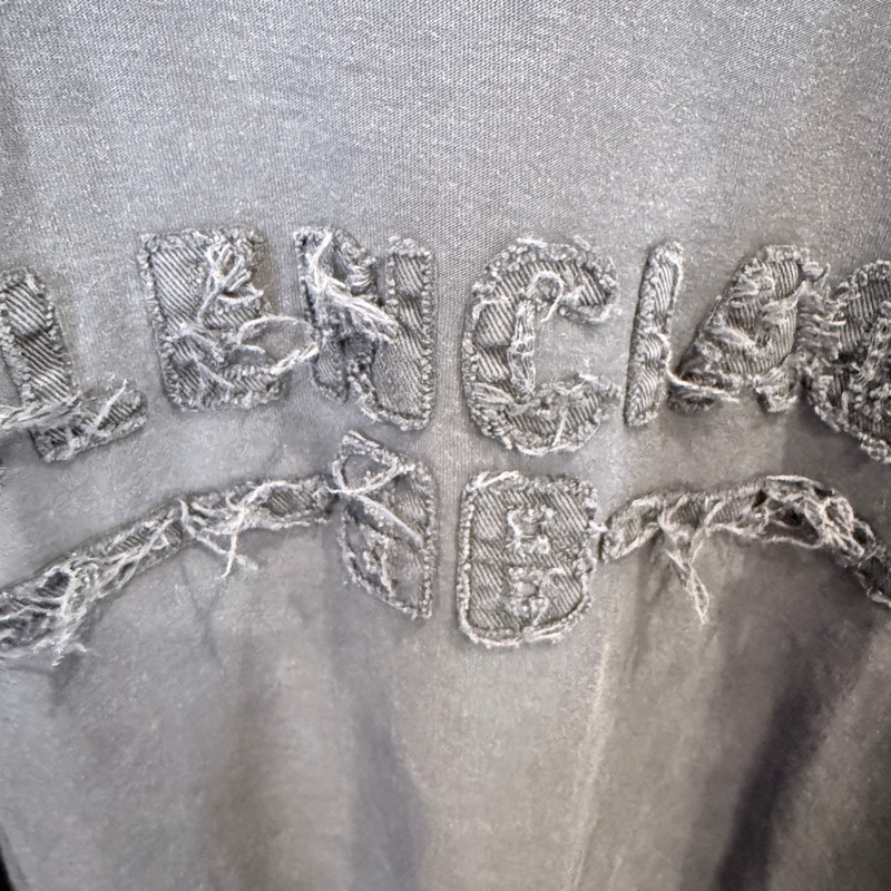 全新✨Balenciaga✨丹寧字母貼布做舊長袖上衣 Oversize 男女皆可-4