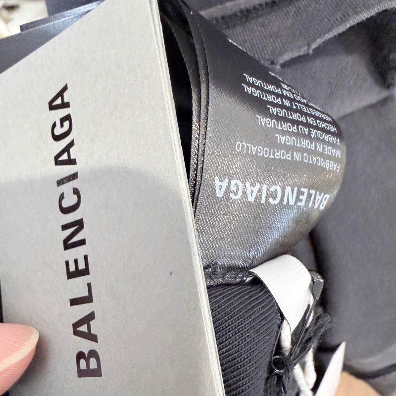 全新✨Balenciaga✨丹寧字母貼布做舊長袖上衣 Oversize 男女皆可-13