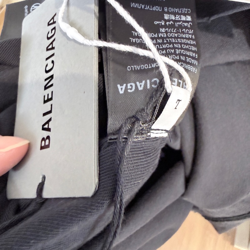全新✨Balenciaga✨丹寧字母貼布做舊長袖上衣 Oversize 男女皆可-14