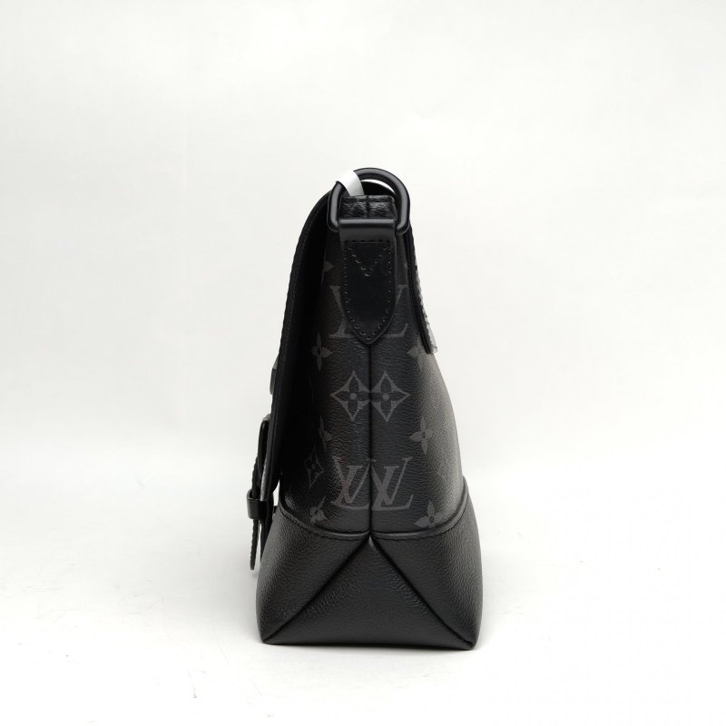 LOUIS VUITTON 黑色PVC晶片Saumur郵差包肩背包-1