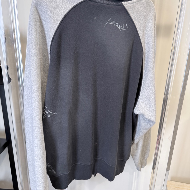 Balenciaga✨2025冬季簽名塗鴉拼接Oversize連帽外套 男女皆可 原價7萬多-6