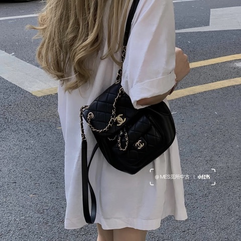 ෆ Chanel Duma 油蠟牛皮雙肩後背包🈶購證