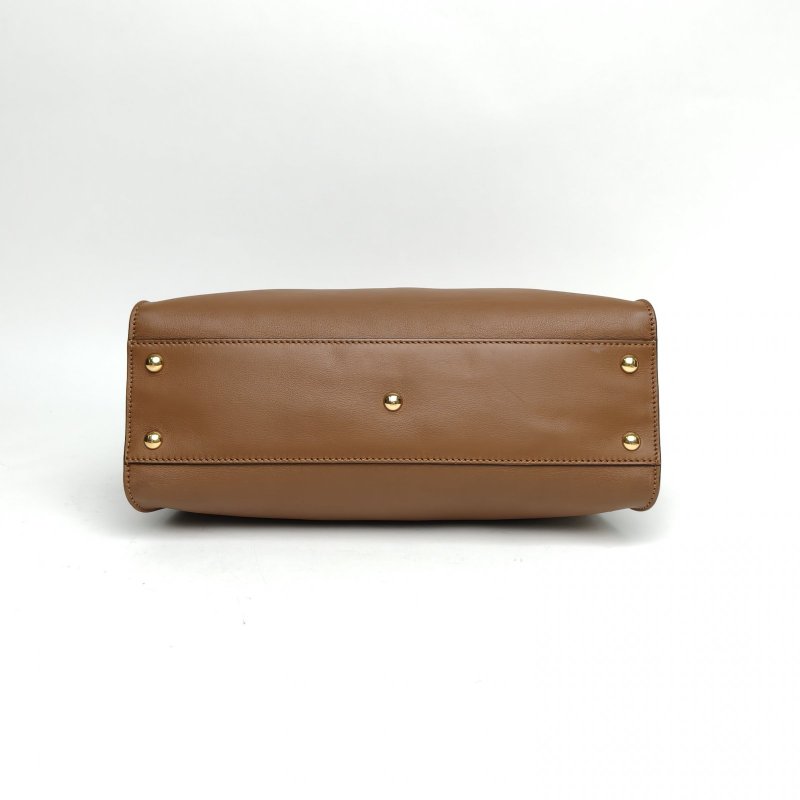 FENDI PEEKABOOREGULAR中號棕色牛皮金扣肩背包-4