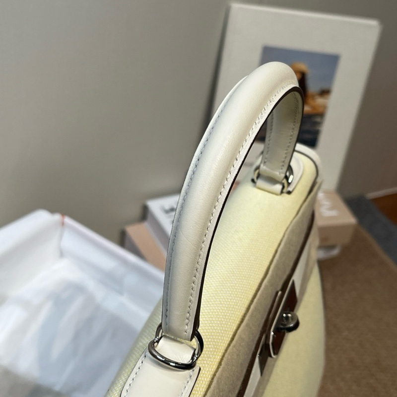 🔥Hermes 愛馬仕 Kelly28 奶油白拼小雞黃帆布拼s皮銀扣 z刻  閒置新 全套附件🆕正品❤️-8