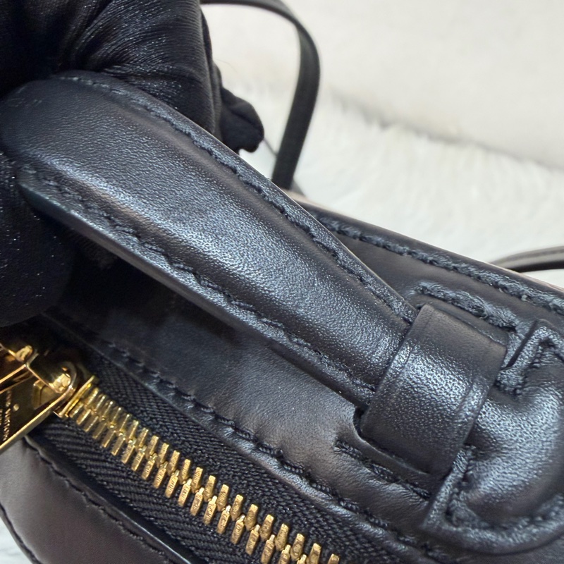 LV M43555 Saintonge 黑皮 老花 流蘇 相機包 方包-30