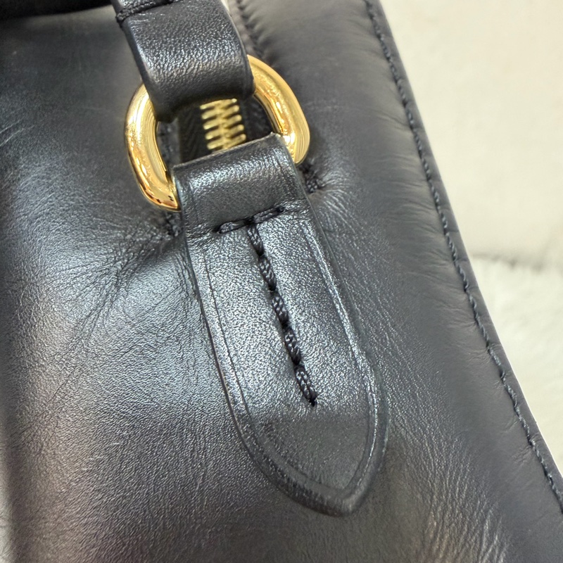LV M43555 Saintonge 黑皮 老花 流蘇 相機包 方包-34