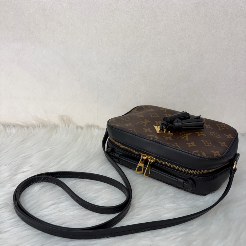 LV M43555 Saintonge 黑皮 老花 流蘇 相機包 方包-41