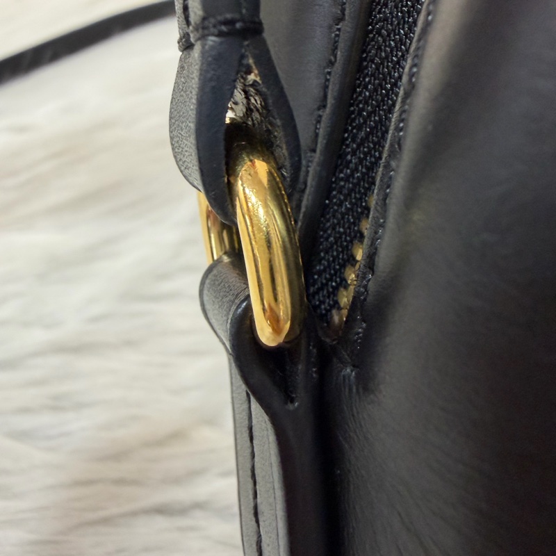 LV M43555 Saintonge 黑皮 老花 流蘇 相機包 方包-46