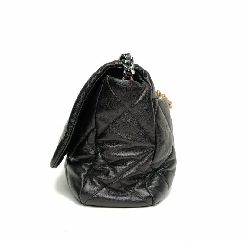 CHANEL 19BAG口蓋包Maxi黑色羊皮29開金銀扣肩背包-1