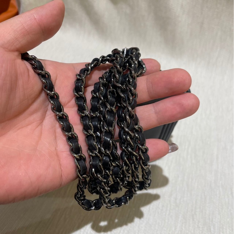Chanel wallet on chain-12