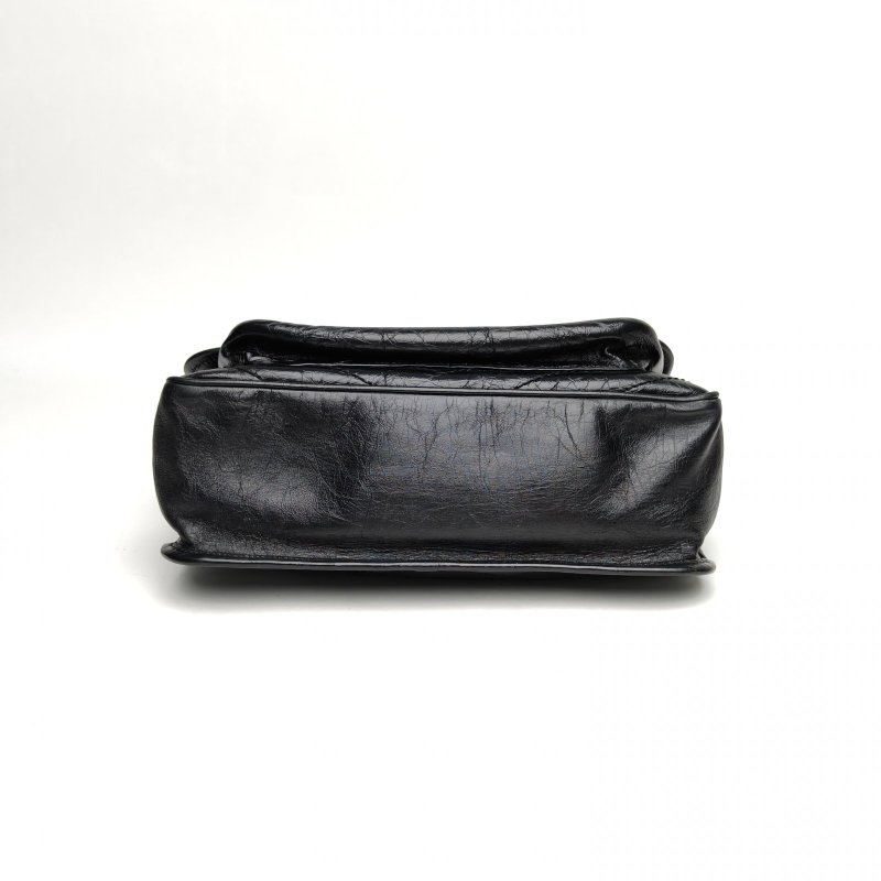 SAINT LAURENT Niki中號28D扣黑色牛皮銀扣肩背包-4