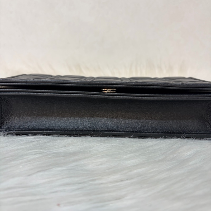 DIOR LADY DIOR S0204 黑皮 金釦 woc 手拿包 斜背包-5