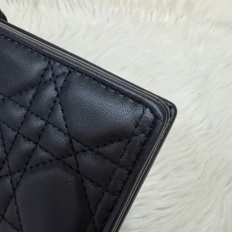 DIOR LADY DIOR S0204 黑皮 金釦 woc 手拿包 斜背包-12