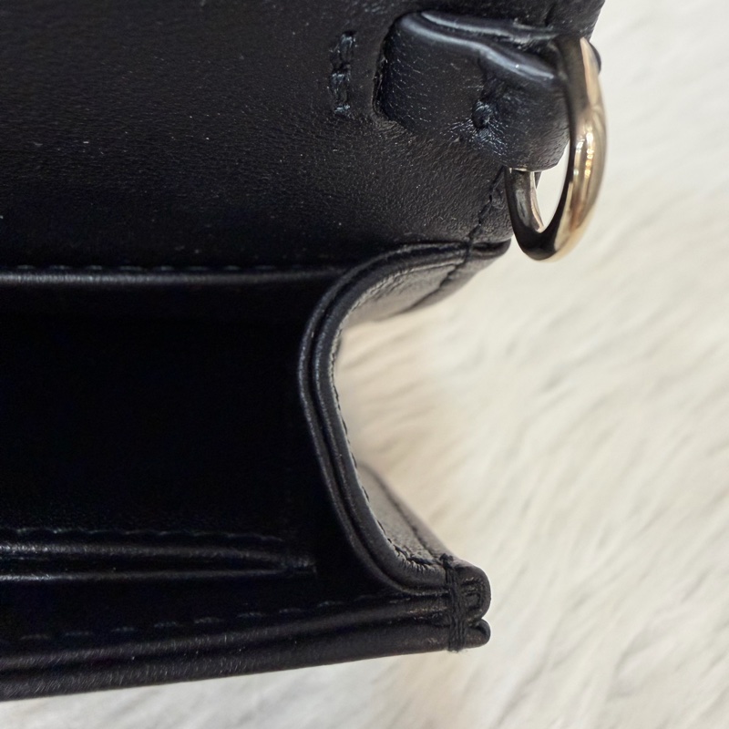 DIOR LADY DIOR S0204 黑皮 金釦 woc 手拿包 斜背包-30
