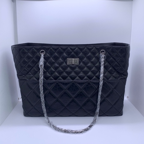 Chanel香奈兒 中古2.55 機場包 托特包鏈條單肩包  黑銀配色  牛皮  鐳射14開