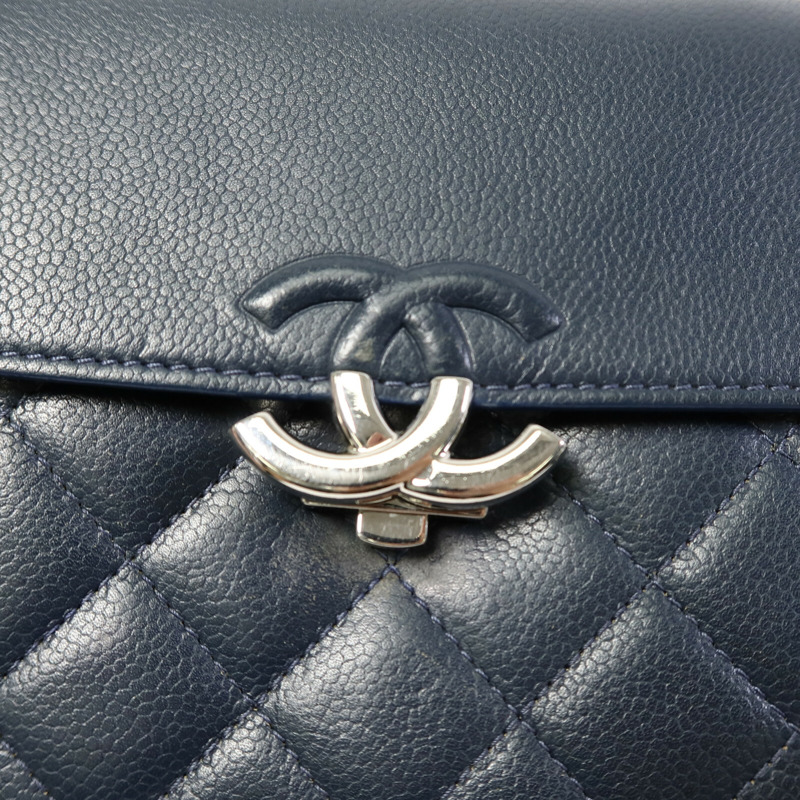 CHANEL 牛皮皮革Chain Shoulder鏈帶手挽肩背兩用袋-8