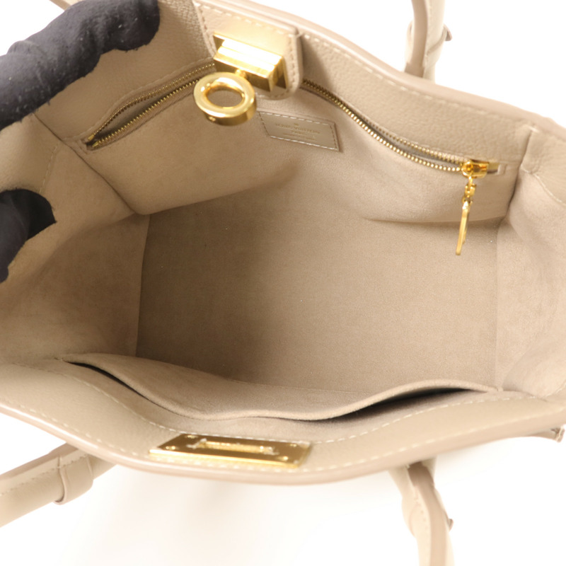 LOUIS VUITTON Monogram Mahina On My Side PM手挽肩背兩用袋-4