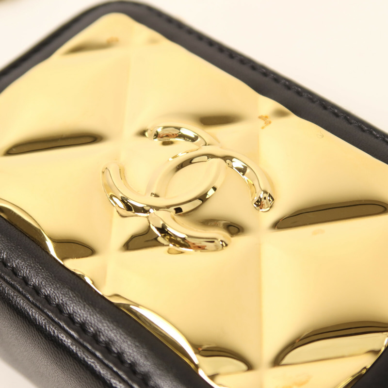 CHANEL 羊皮皮革Mini Vanity Case鏈帶肩背袋-10