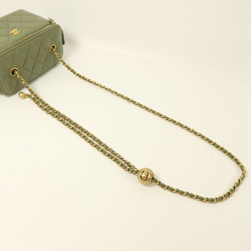 CHANEL 羊皮皮革Vanity Case With Gold Ball鏈帶肩背袋-7