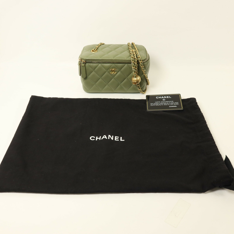 CHANEL 羊皮皮革Vanity Case With Gold Ball鏈帶肩背袋-9