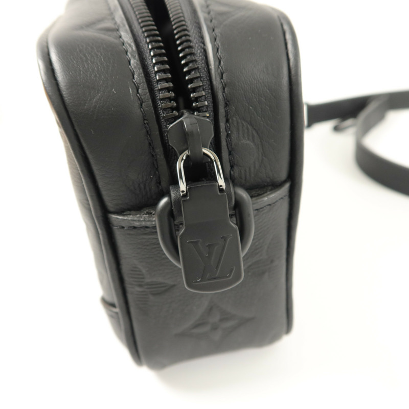 LOUIS VUITTON Monogram Shadow Trocadero Wearable Wallet肩背袋-8