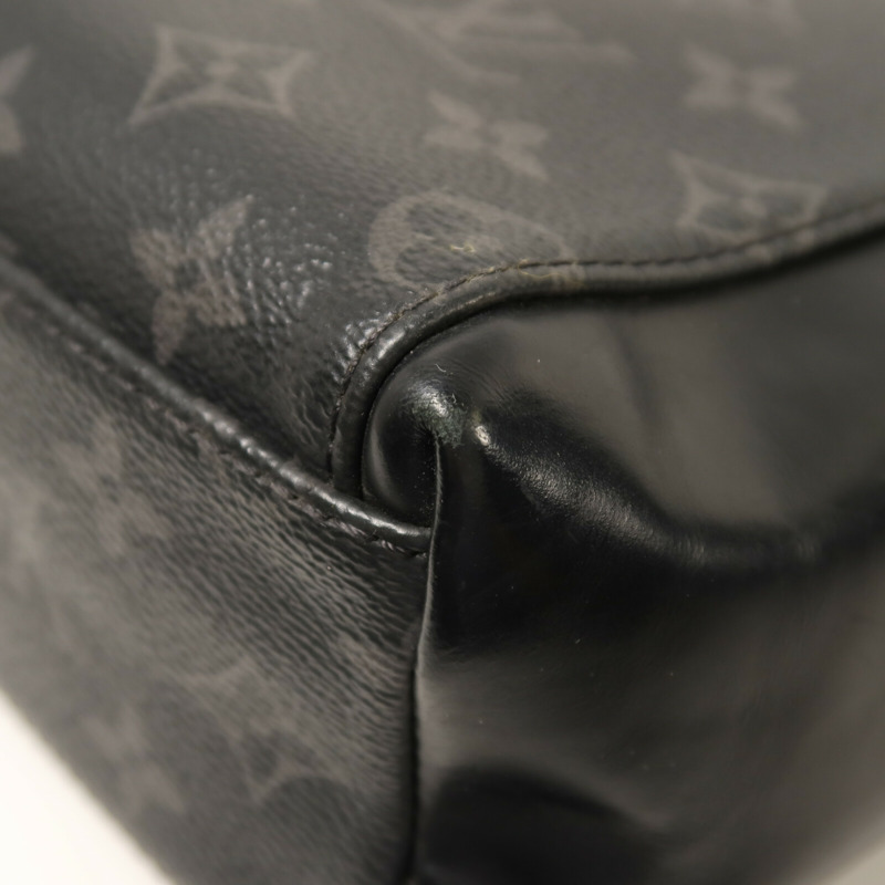 LOUIS VUITTON Monogram Eclipse Messenger PM Voyager肩背袋-12