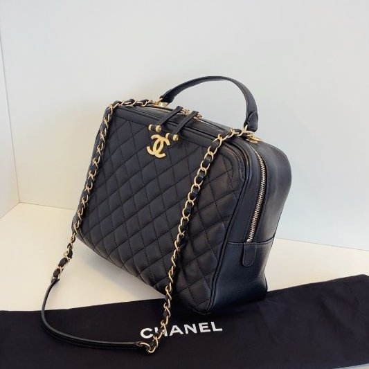 香奈兒/Chanel 黑金荔枝牛皮手提大盒子 化粧包-3