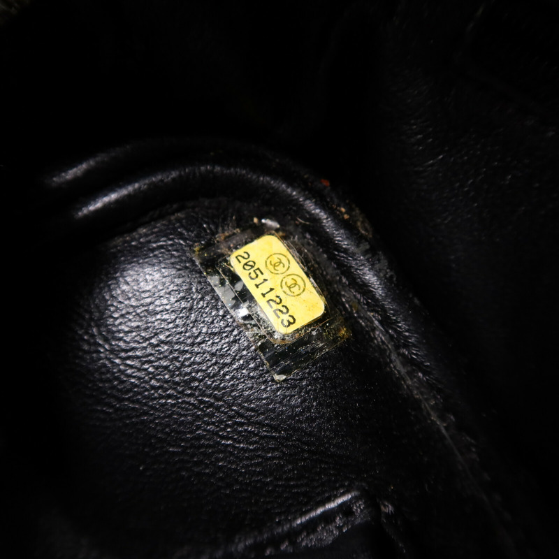 CHANEL 漆皮皮革2.55鏈帶肩背袋-7