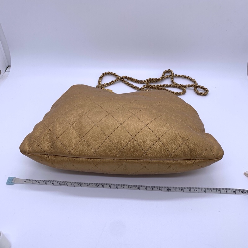 Chanel香奈兒金色mini福袋水桶單肩包斜挎包-2