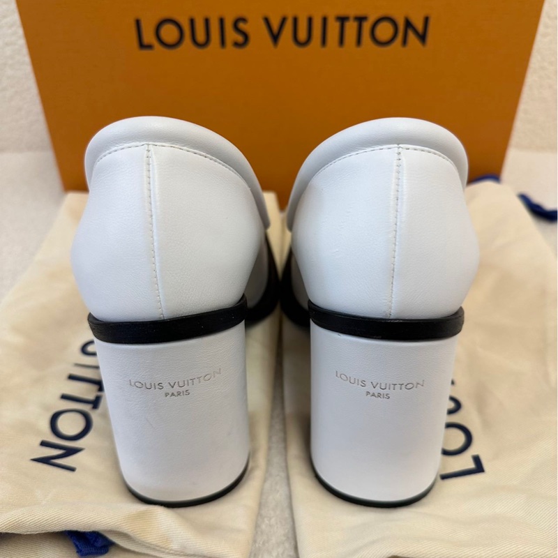 LV 白色大頭鞋 39 碼 僅試穿-6