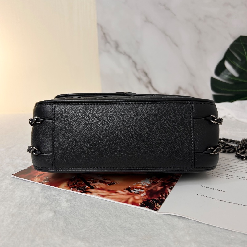 Chanel 雙 C 絎縫皮革翻蓋鏈條把手鏈帶手提包肩背包 A98549-11
