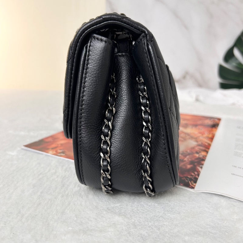 Chanel 雙 C 絎縫皮革翻蓋鏈條把手鏈帶手提包肩背包 A98549-17