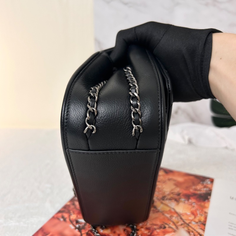 Chanel 雙 C 絎縫皮革翻蓋鏈條把手鏈帶手提包肩背包 A98549-19