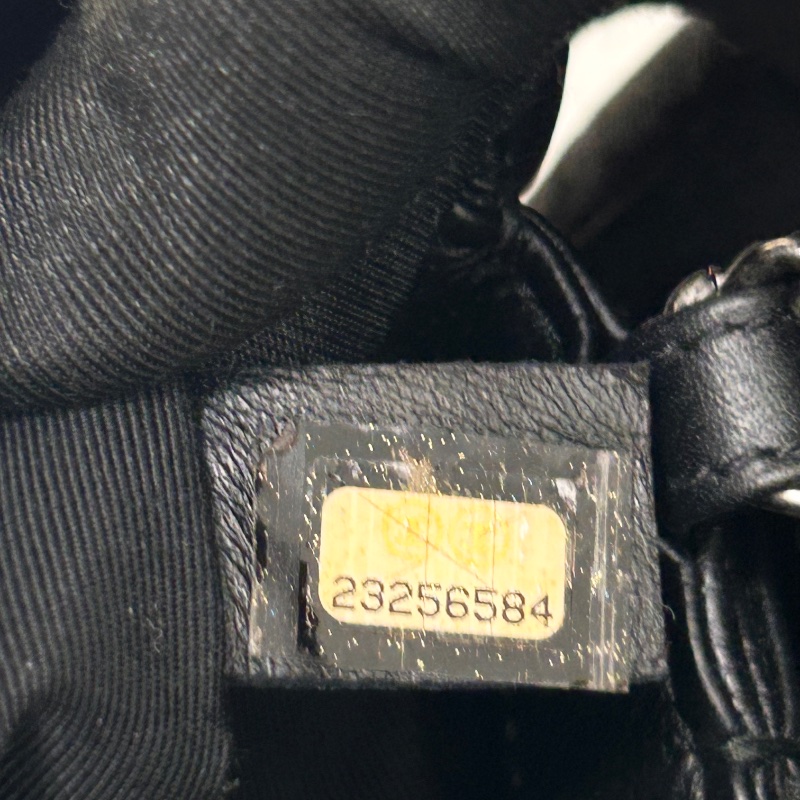 Chanel 雙 C 絎縫皮革翻蓋鏈條把手鏈帶手提包肩背包 A98549-31