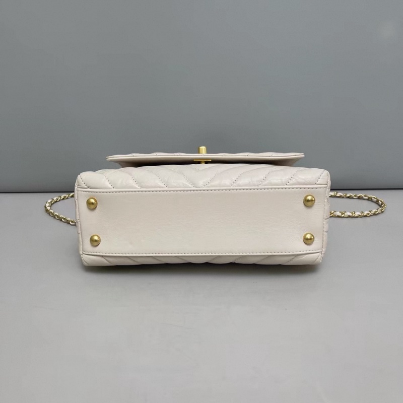 Chanel香奈兒Coco handle灰白色V紋牛皮包-2