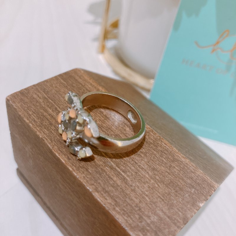 TK2046 Chanel 香奈兒CC扣指輪 CC Crystal Encrusted Baroque Ring-4