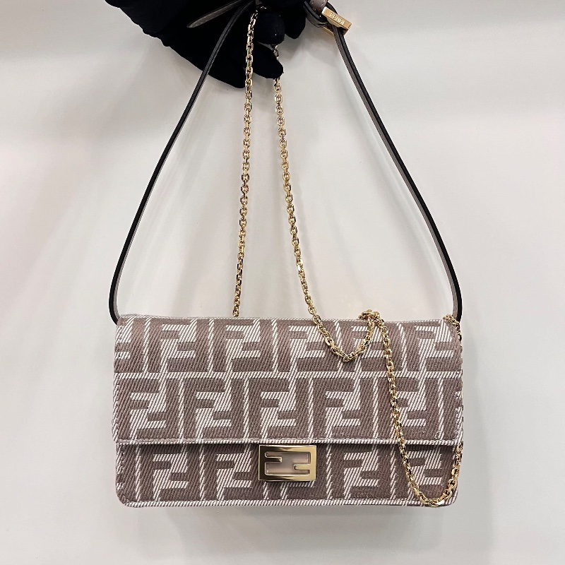 Fendi baguette 8M0498 ( Beige )-0