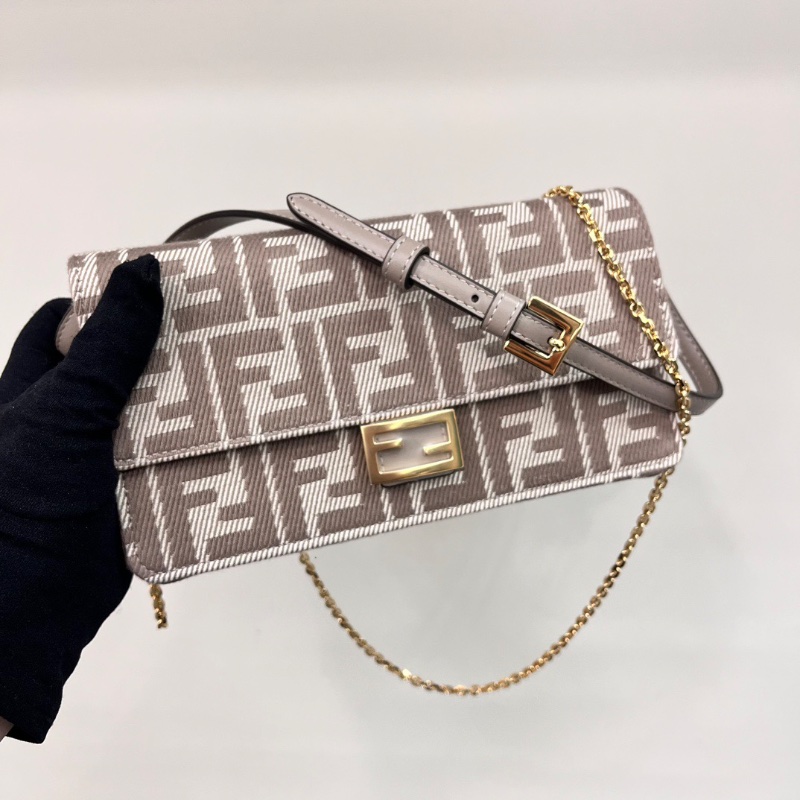 Fendi baguette 8M0498 ( Beige )-1