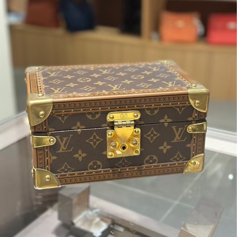 LV路易威登 經典Coffret Tresor24老花收納箱 硬箱子 尺寸：24x13x17cm 編碼款