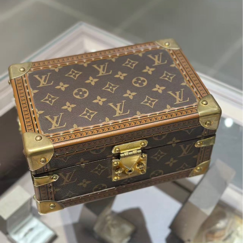 LV路易威登 經典Coffret Tresor24老花收納箱 硬箱子 尺寸：24x13x17cm 編碼款-1