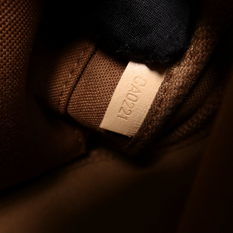 LOUIS VUITTON Monogram Multi Pochette Accessoires金扣肩背袋-7