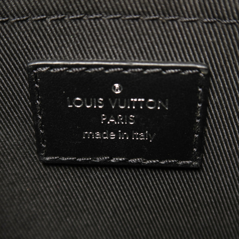 LOUIS VUITTON Monogram Eclipse Mini Soft Trunk肩背袋-5