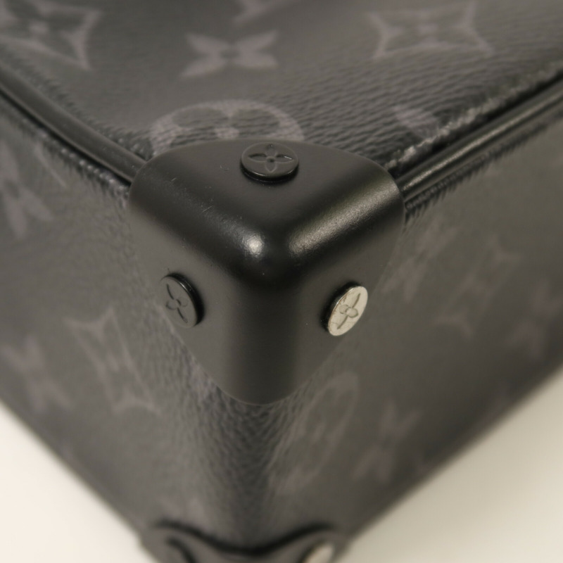 LOUIS VUITTON Monogram Eclipse Mini Soft Trunk肩背袋-8