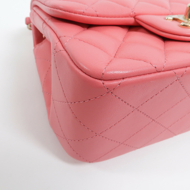 CHANEL 羊皮皮革Mini Classic 17鏈帶肩背袋-11