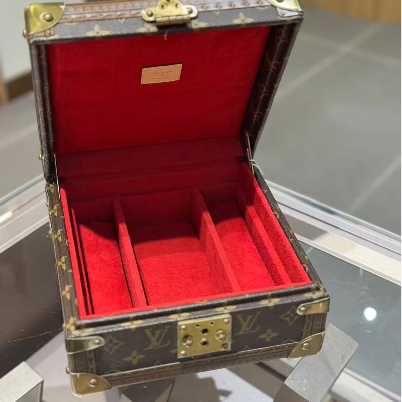 二手 LV 路易威登 Coffert Joaillerie 經典老花珠寶箱/首飾盒/硬箱  配件：塵袋 鑰匙 尺寸：24-12.5-24cm-2