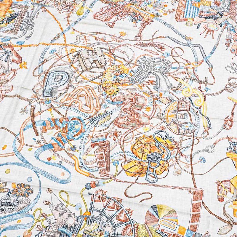 Hermes Le Monde d'Hermès 喀什米爾馬場圖印花混絲披巾/大方巾-140cm(橘/棕)-1