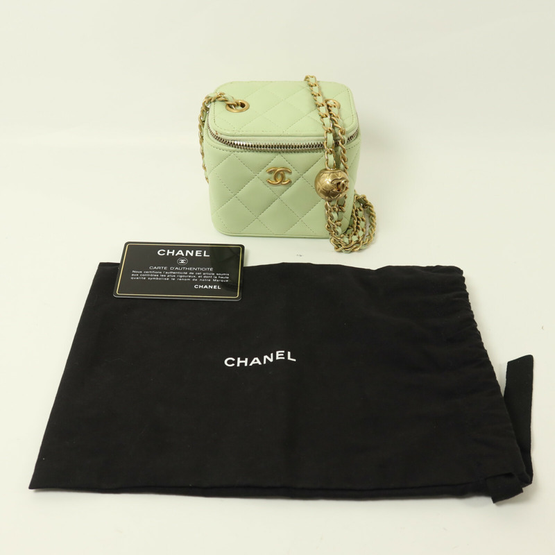 CHANEL 羊皮皮革Vanity Case Gold Ball鏈帶肩背袋-9