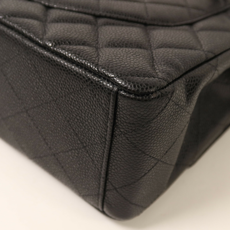CHANEL 牛皮皮革Maxi Classic鏈帶肩背袋-15