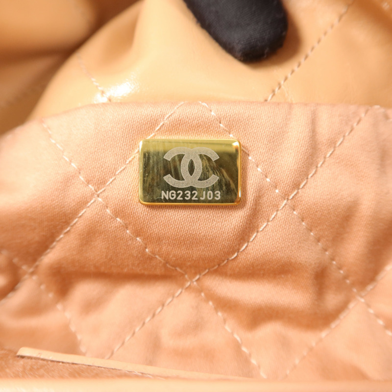 CHANEL 牛皮皮革Chanel 22 Small鏈帶肩背袋-6