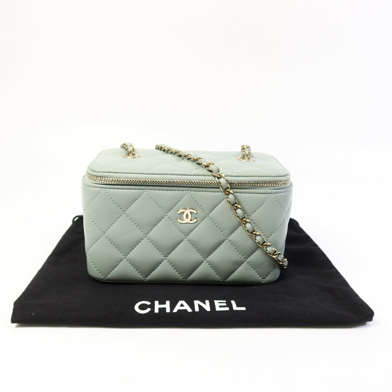 CHANEL 羊皮皮革Vanity Case鏈帶肩背袋-9